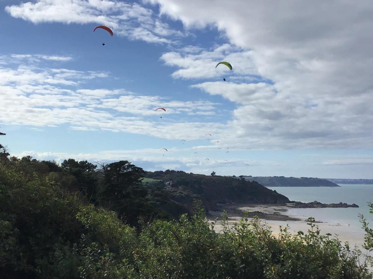 Maison Caroual Erquy 500M De La Plage ภายนอก รูปภาพ